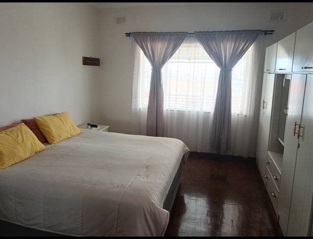 4 BEDROOM HOUSE FOR SALE IN WOODLANDS